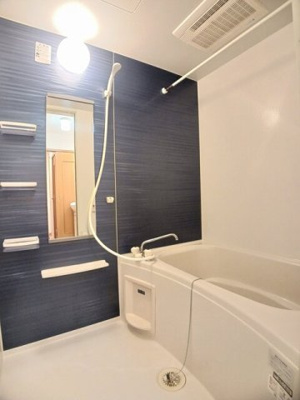 【浴室】 | ヴィーダフェリスⅥ | きれいなお風呂です