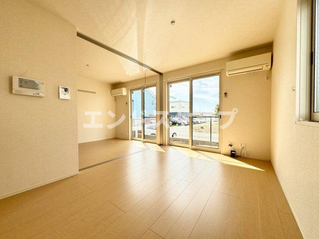 エスペランサアーク　Ａの居間・リビング|高崎、前橋エリアのお部屋探しはエンドスケープまで！お客様の理想お聞かせ下さい♪