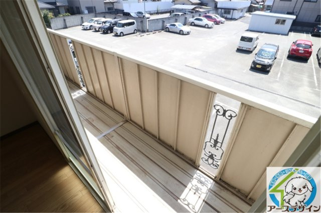 メゾンやましょうのバルコニー|パース写真