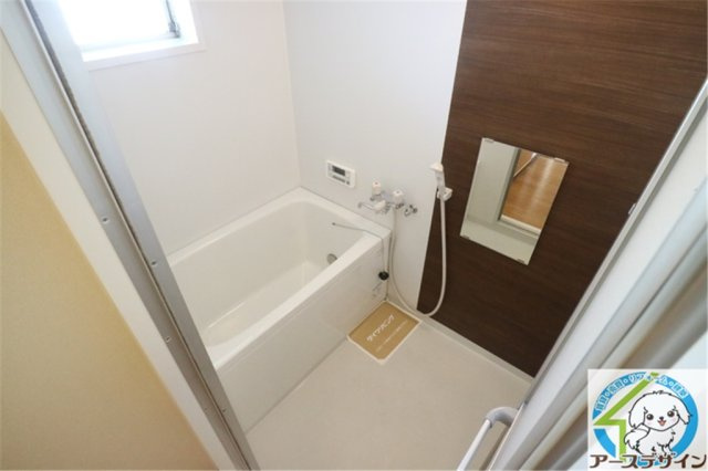 メゾンやましょうの浴室|パース写真