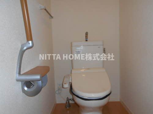 それいゆⅡのトイレ|暖房洗浄便座付きです＊