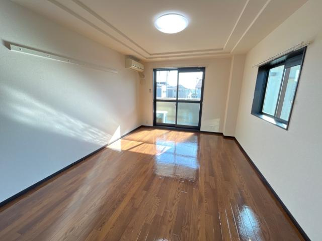 ルミナスステージの内装|洋室