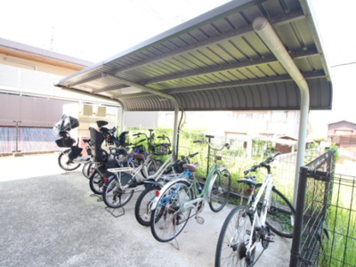 【その他共用部分】 | グレイス若久 A棟 | 駐輪場