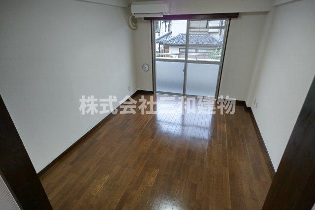 コーポ市川の洋室|同間取り別室の参考写真です