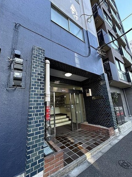 【エントランス】