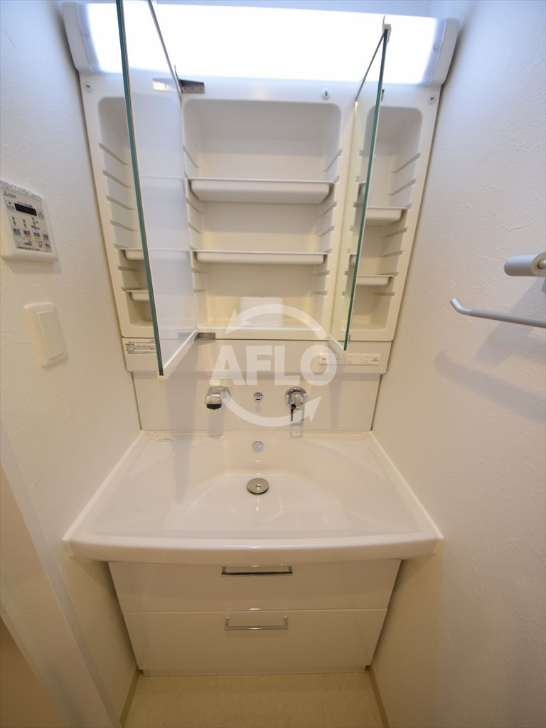 ラクラス本町東の洗面所|ラクラス本町東　洗面所