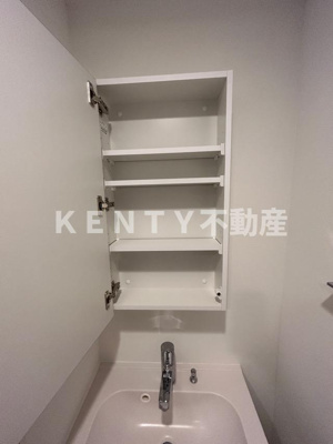 【収納】 | アーバンパーク東六郷Ⅰ | 便利な収納スペースです