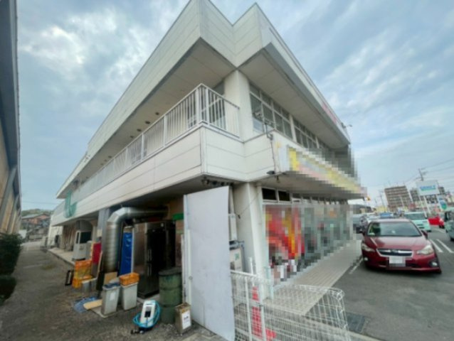 YYプラザの外観
