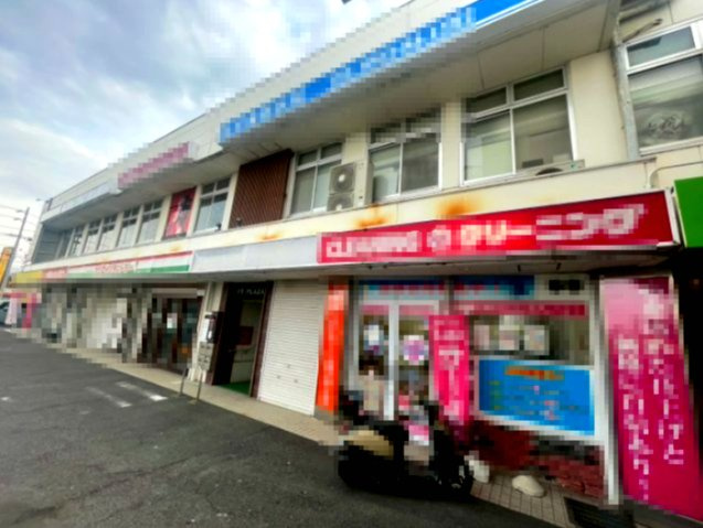 YYプラザの外観