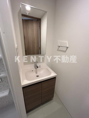 【洗面所】 | アーバンパーク東六郷Ⅰ | スペースが確保できる洗面所です