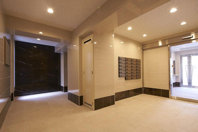 ラヴィエント南千住Ⅲのロビー