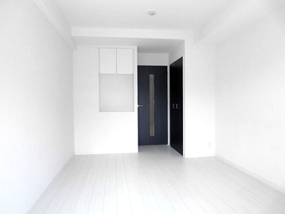 【寝室】 | Gramercy井草 | きれいなフローリング。