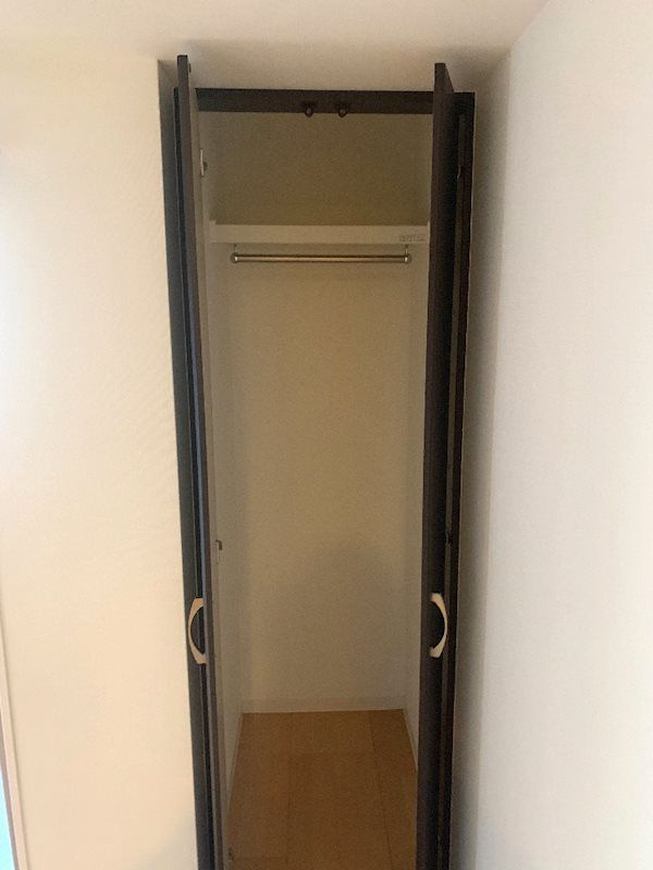 VILLA.1の収納|2点ユニット(バス・トイレ別)