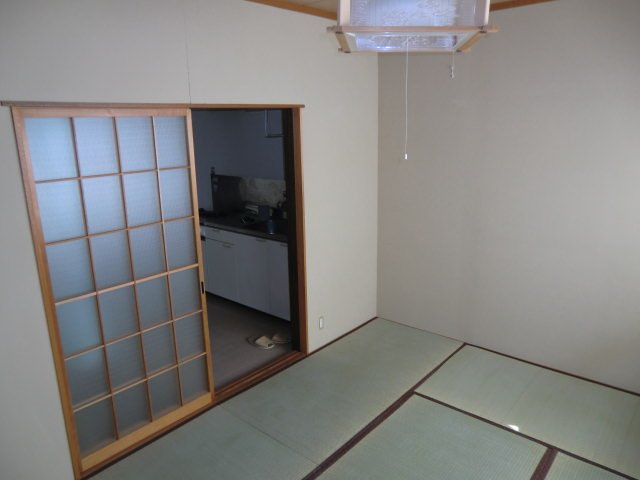 トーカイハイツの和室