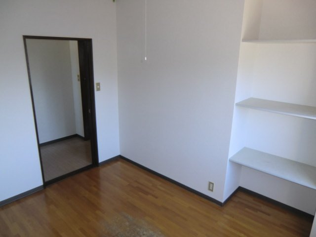 トーカイハイツの居間・リビング