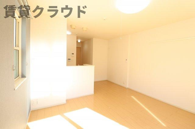 フェリーチェ　トレの居間・リビング|使いやすい居間です