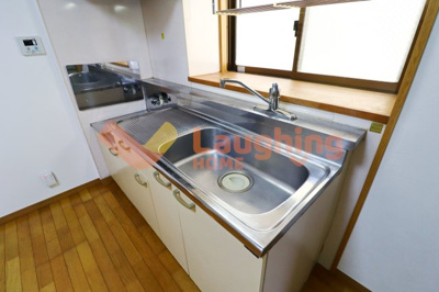 【キッチン】 | メゾン小林 | きれいなキッチンです※同タイプのお部屋になります。