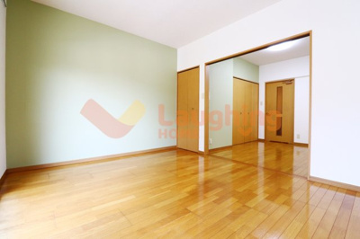 【居間・リビング】 | メゾン小林 | おしゃれなリビングです※同タイプのお部屋になります。