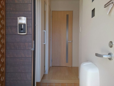 【玄関】 | トレス　グルージャ