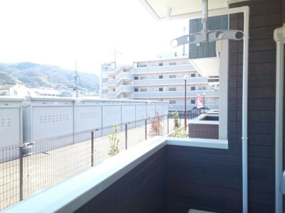 【バルコニー】 | トレス　グルージャ