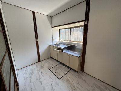 【キッチン】 | 明美町平屋西棟南から2軒目 | きれいなキッチンです