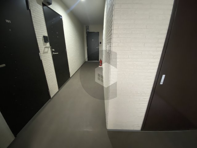 ルミエール長瀬2のロビー