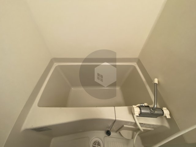 ルミエール長瀬2の浴室