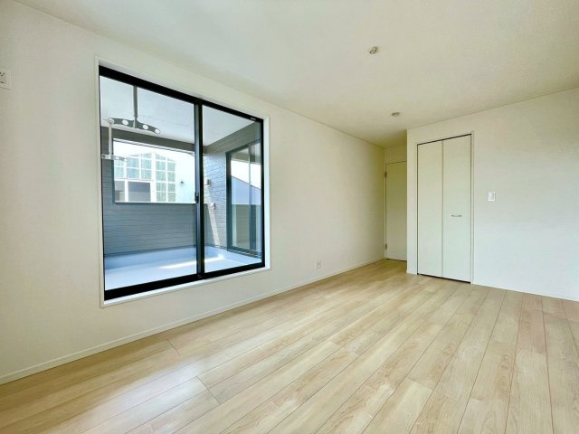 クレイドルガーデン高岡市中川園町　第１