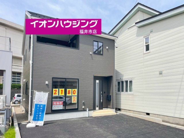 クレイドルガーデン高岡市中川園町　第１