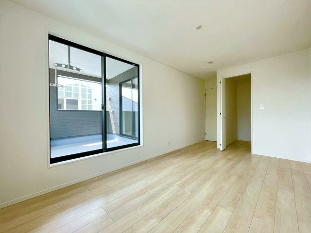 クレイドルガーデン高岡市中川園町　第１