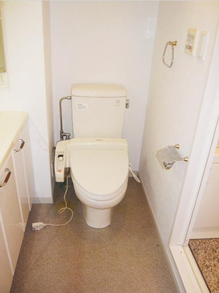 スカーラ代官山　礼金０　分譲　常時ゴミ出し可　防犯設備充実のトイレ