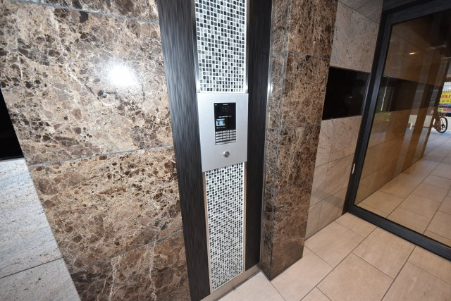 ラ・フォルム本町WESTのセキュリティ