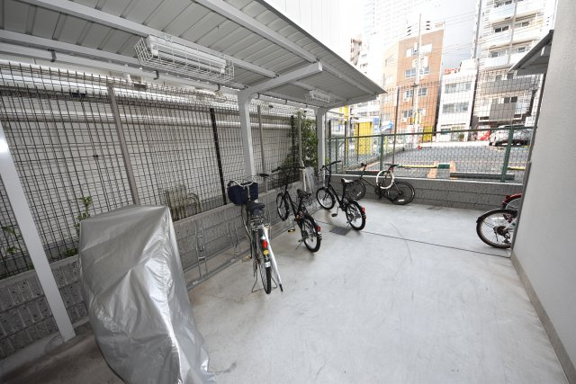 ラ・フォルム本町WEST