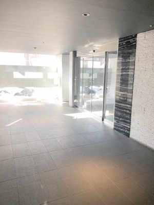 【エントランス】 | DIPS赤羽駅前 | 清潔なエントランスです