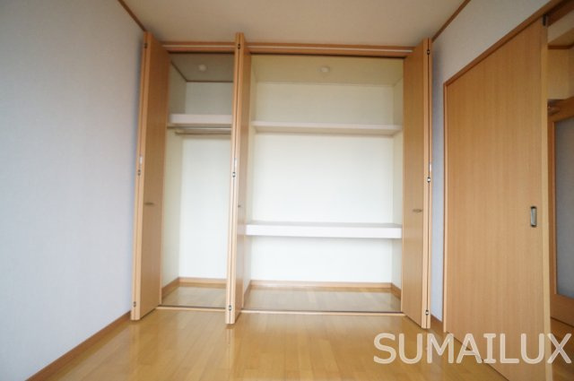 グレイシャスミユキの収納