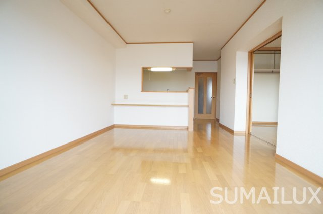 グレイシャスミユキの居間・リビング