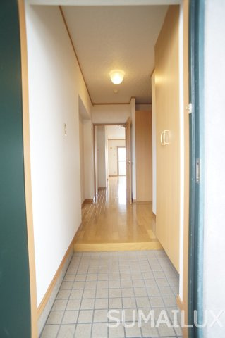 グレイシャスミユキの玄関