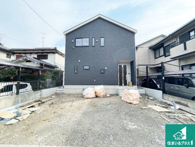 近江八幡市安土町下豊浦　第7期　新築一戸建ての駐車場|現在の進捗状況です！順調に作業進行中、完成が待ち遠しいです！詳細の間取り等、お気軽にお問い合わせください！
