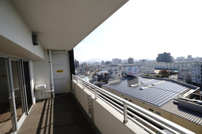 【バルコニー】 | 【上質リノベ】BELISTA吉島 | 現地（2025年11月21日10：00頃）撮影