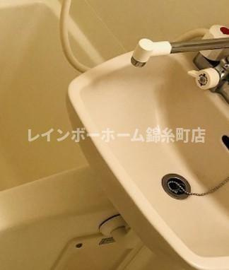 Azure柴又の洗面所