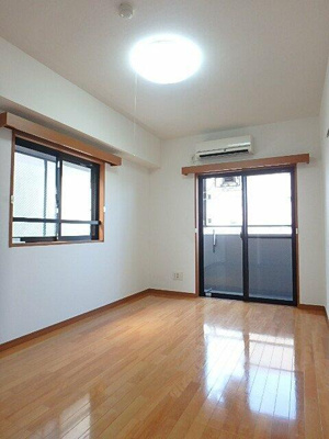 【居間・リビング】 | ガラ・シティ茗荷谷 |  