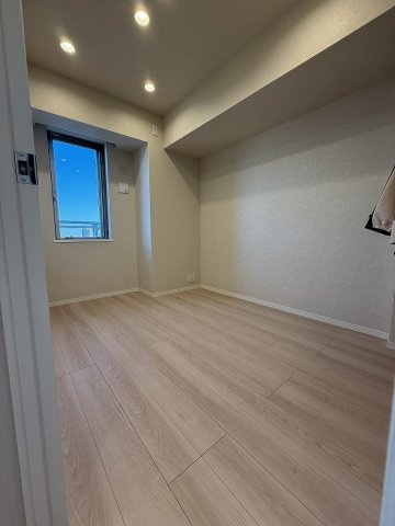 パークタワー滝野川の洋室