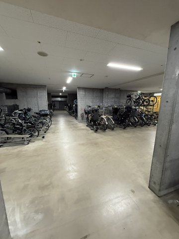 パークタワー滝野川の駐輪場