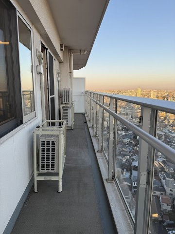 パークタワー滝野川のバルコニー