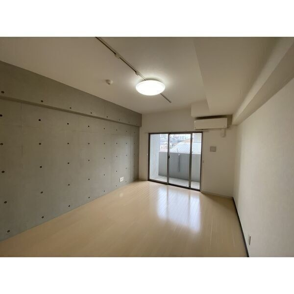 CASTELLO LUSSO　名古屋市賃貸　仲介手数料無料の居間・リビング