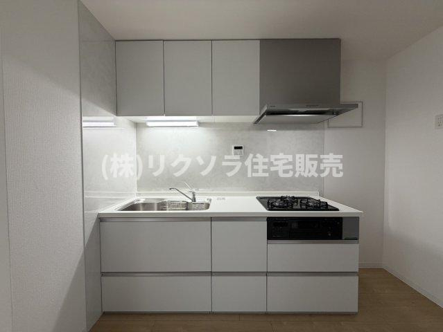 守口ハイライフA棟のキッチン|システムキッチン
■物件内覧・資金計画相談・住宅ローン相談、リフォーム相談、お問合せ受付中■
※当日・翌日のご内覧、ご相談はお電話でのお問合せがスムーズです！