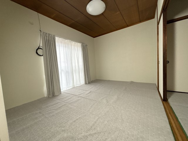 森西アパートの居間・リビング