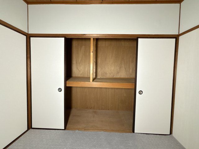 森西アパートの収納