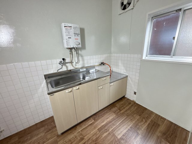 森西アパートのキッチン
