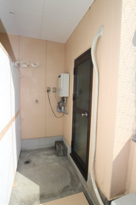 【玄関】 | クリスタルヴィラ